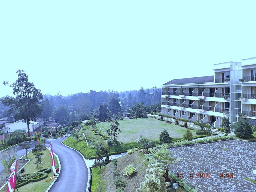 Casa Monte Rosa Puncak Exterior foto