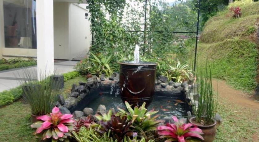 Casa Monte Rosa Puncak Exterior foto