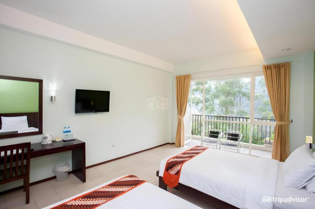 Casa Monte Rosa Puncak Exterior foto